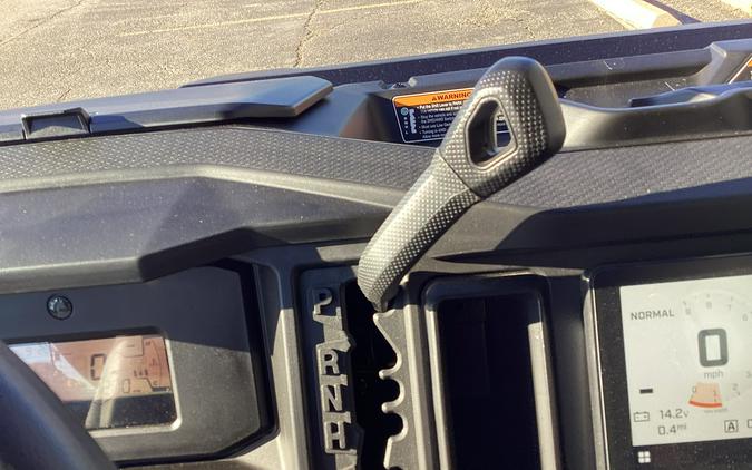 2026 Can-Am Defender MAX Lone Star HD11