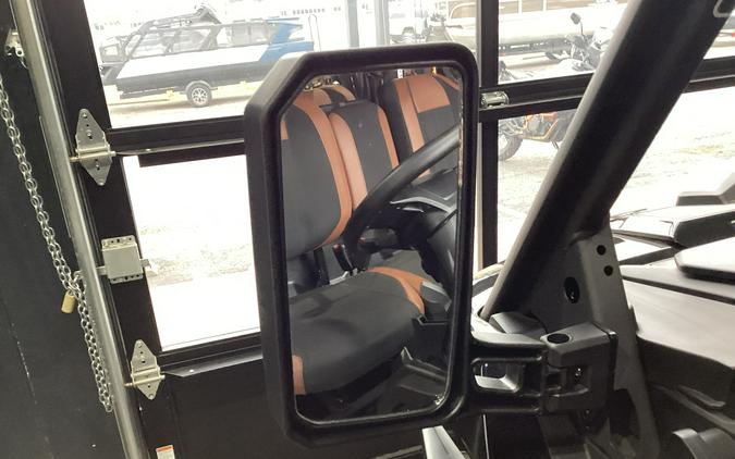 2026 Can-Am Defender MAX Lone Star HD11