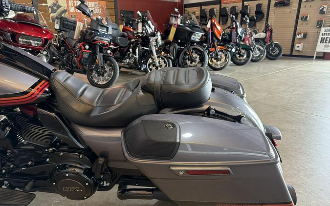 Harley-Davidson® CVO™ Street Glide® 2020