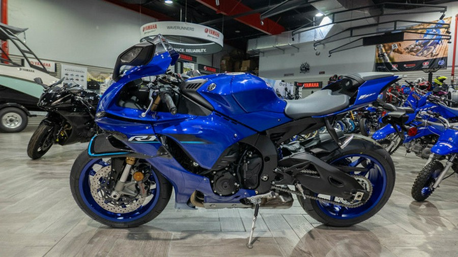 2026 Yamaha YZF R1