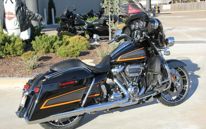 2022 Harley-Davidson Street Glide Special