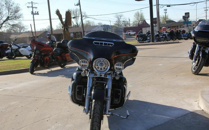 2022 Harley-Davidson Street Glide Special