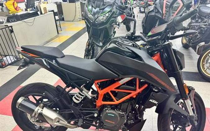 2023 KTM 390 Duke