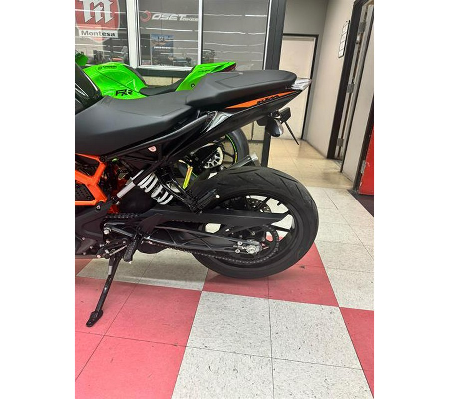 2023 KTM 390 Duke