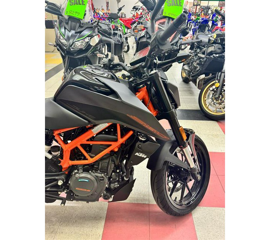 2023 KTM 390 Duke