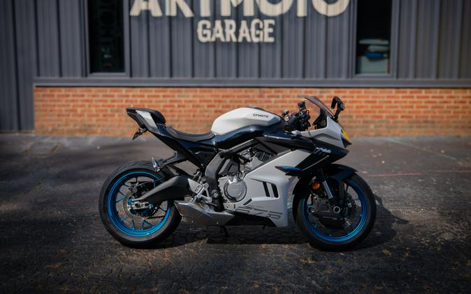 2025 CFMOTO 675SS