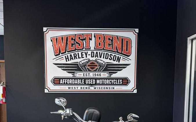2005 Harley-Davidson Softail Deluxe Maroon