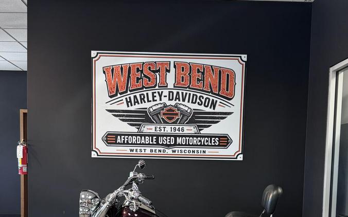 2005 Harley-Davidson Softail Deluxe Maroon