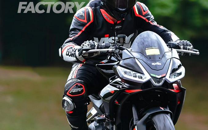 New review: 2022 Aprilia Tuono 660 Factory.Ridden over the...