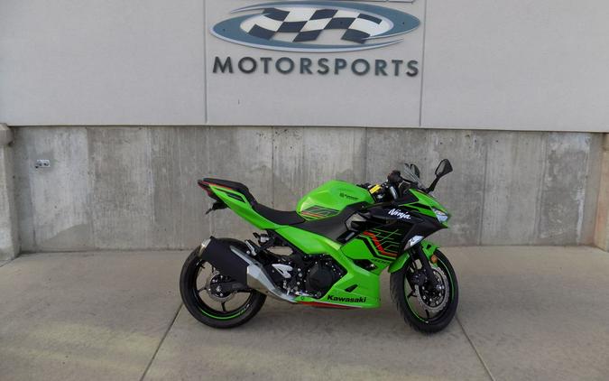 2023 Kawasaki Ninja® 400 KRT Edition