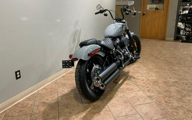 2024 Harley-Davidson Street Bob 114 Billiard Gray FXBBS