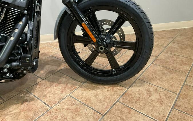 2024 Harley-Davidson Street Bob 114 Billiard Gray FXBBS