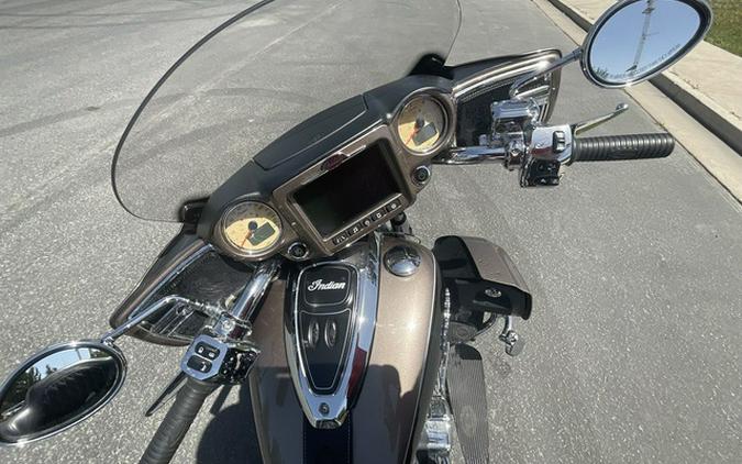 2019 Indian Roadmaster Polished Bronze / Thunder Black