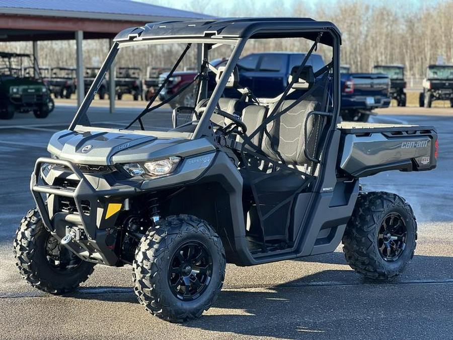 2024 Can-Am® Defender XT HD7