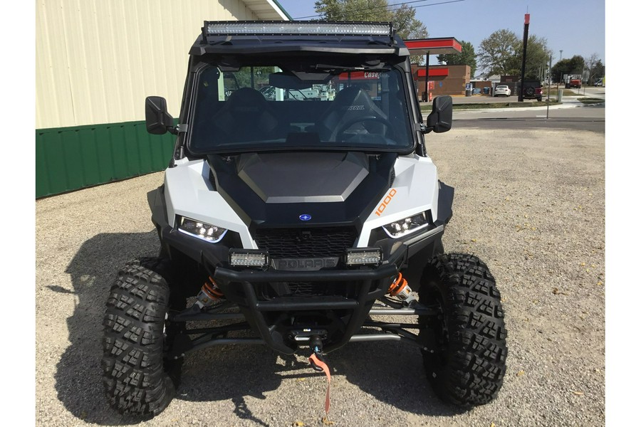 2022 Polaris Industries GENERAL XP 1000 Deluxe RIDE COMMAND Ghost White