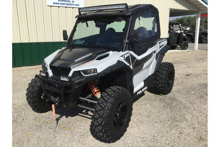 2022 Polaris Industries GENERAL XP 1000 Deluxe RIDE COMMAND Ghost White