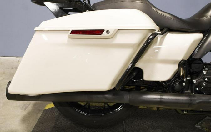 2022 Harley-Davidson® FLHXS - Street Glide® Special