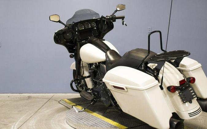 2022 Harley-Davidson® FLHXS - Street Glide® Special