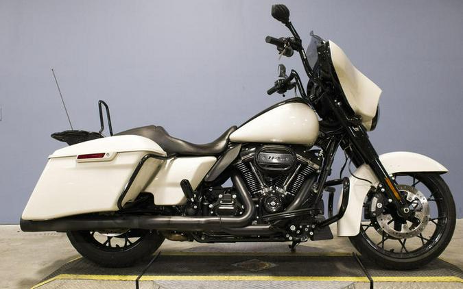 2022 Harley-Davidson® FLHXS - Street Glide® Special