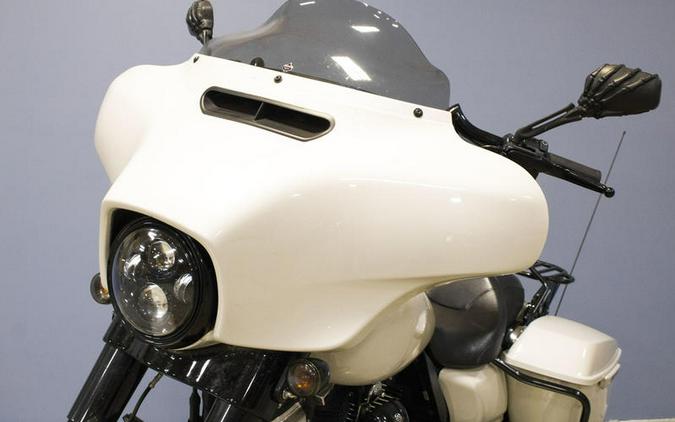 2022 Harley-Davidson® FLHXS - Street Glide® Special