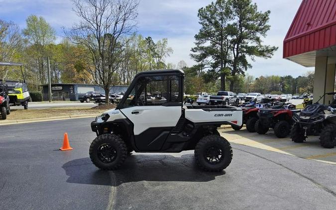 2026 Can-Am® Defender Limited HD11