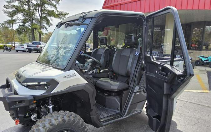 2026 Can-Am® Defender Limited HD11