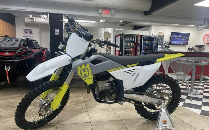 2023 Husqvarna® FC 450