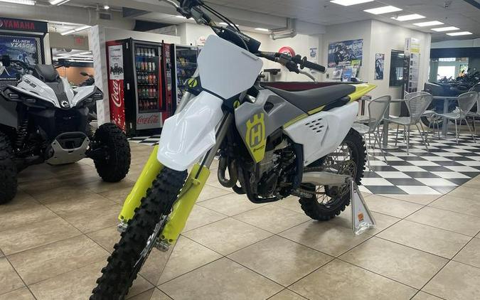 2023 Husqvarna® FC 450