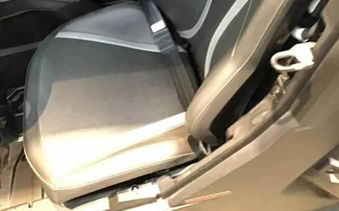 2024 Can-Am® Maverick Sport DPS 1000R