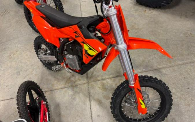 2027 KTM SX-E 5