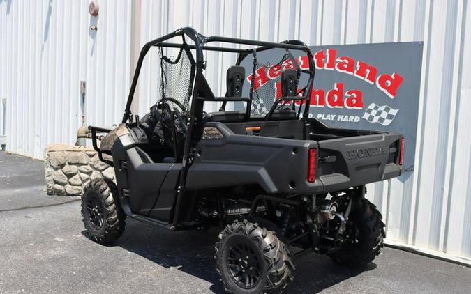 2025 Honda® Pioneer 700 Forest