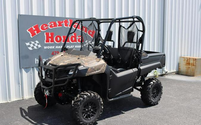 2025 Honda® Pioneer 700 Forest