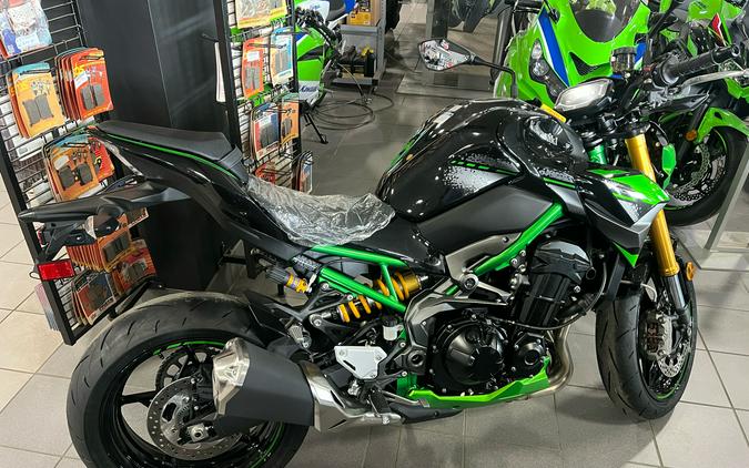 2024 Kawasaki Z900 SE ABS