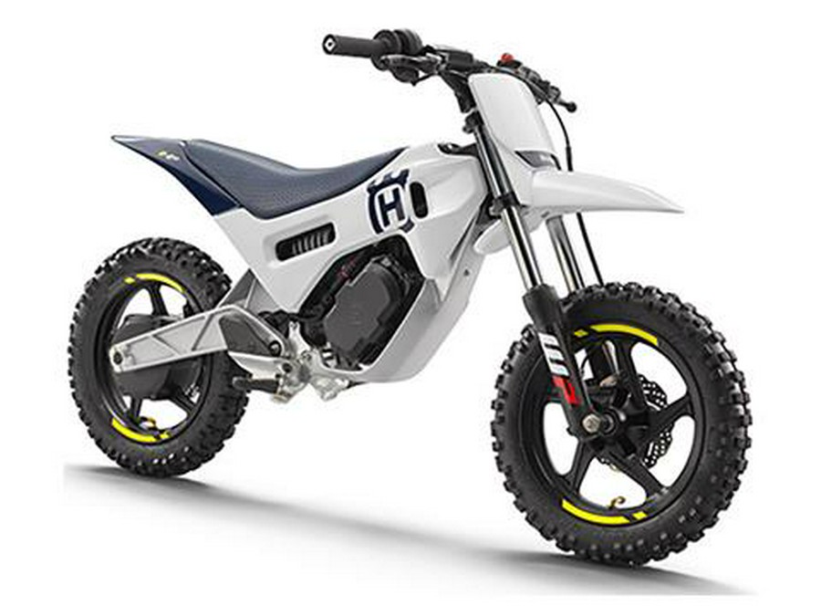 2025 Husqvarna EE 2