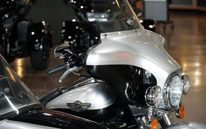 2003 Harley-Davidson® FLHTCUI - Electra Glide® Ultra Classic® Injection