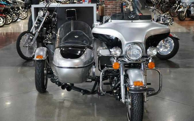 2003 Harley-Davidson® FLHTCUI - Electra Glide® Ultra Classic® Injection