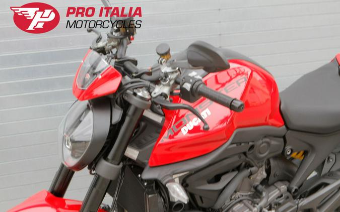 2024 Ducati Monster Plus