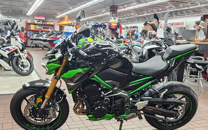 New 2024 Kawasaki Z900 SE ABS DEMO