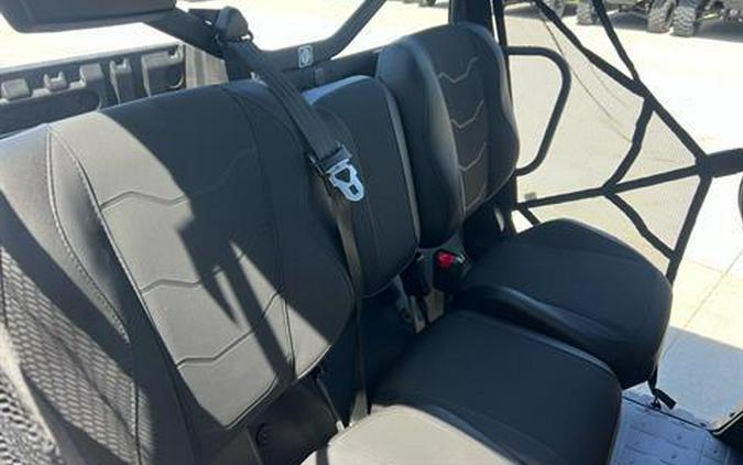 2025 Can-Am Defender MAX XT HD9