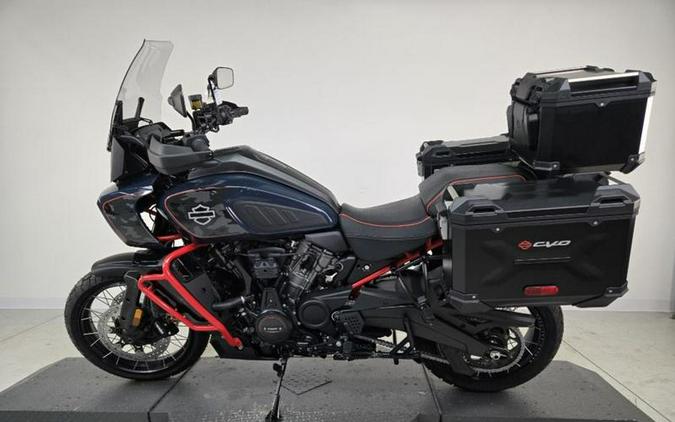 2025 Harley-Davidson® CVO™ Pan America®
