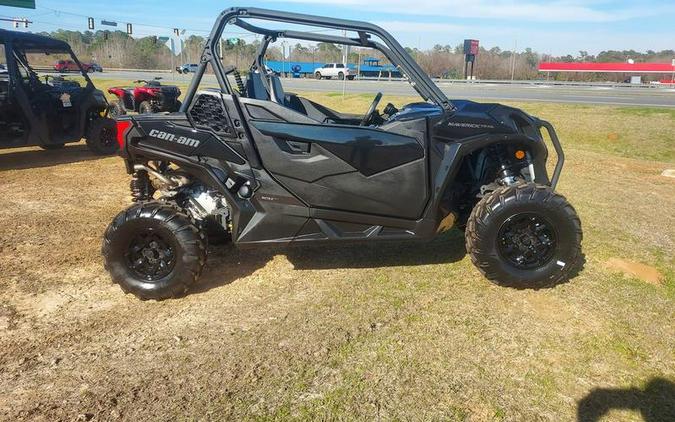 2023 Can-Am® Maverick Trail DPS 1000