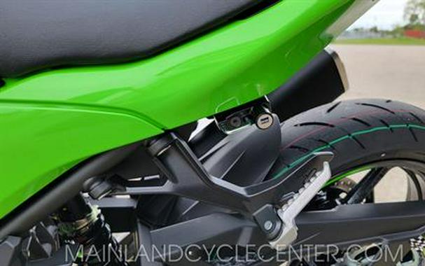 2024 Kawasaki Ninja 500 KRT Edition SE ABS