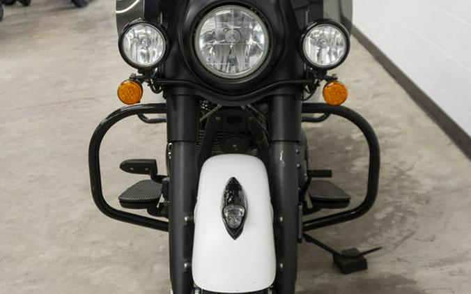 2019 Indian Motorcycle® Springfield® Dark Horse® White Smoke