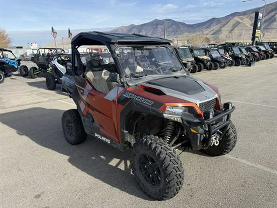 2019 Polaris General 1000 EPS Deluxe