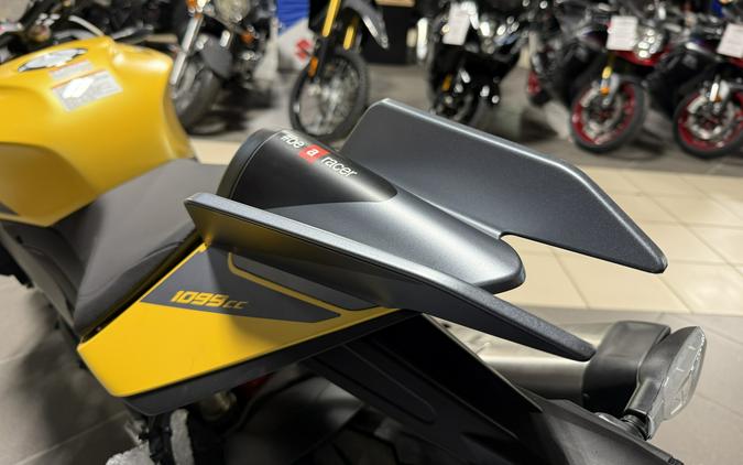 2026 Aprilia Tuono V4 1100