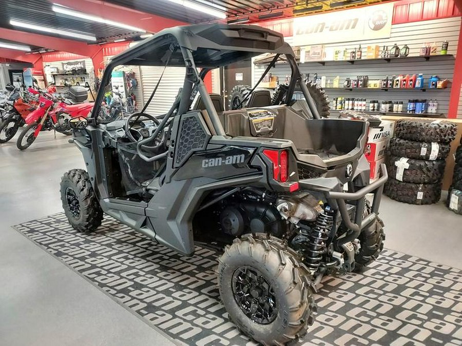 2023 Can-Am® Maverick Trail DPS 700