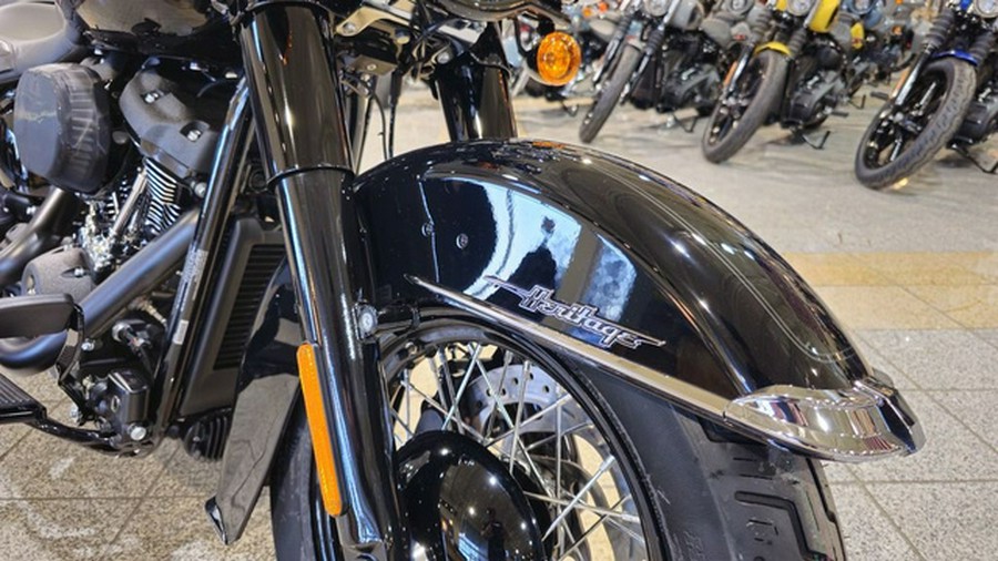 2024 Harley-Davidson Softail FLHCS - Heritage Classic