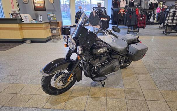 2024 Harley-Davidson Softail FLHCS - Heritage Classic