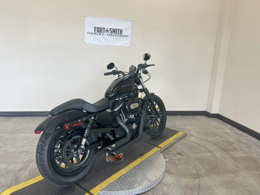 2011 Harley-Davidson® XL883N - Sportster® Iron 883™