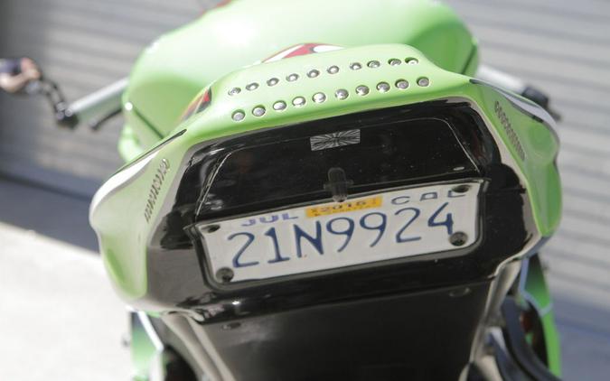 2015 Kawasaki Ninja® ZX™-10R 30th Anniversary
